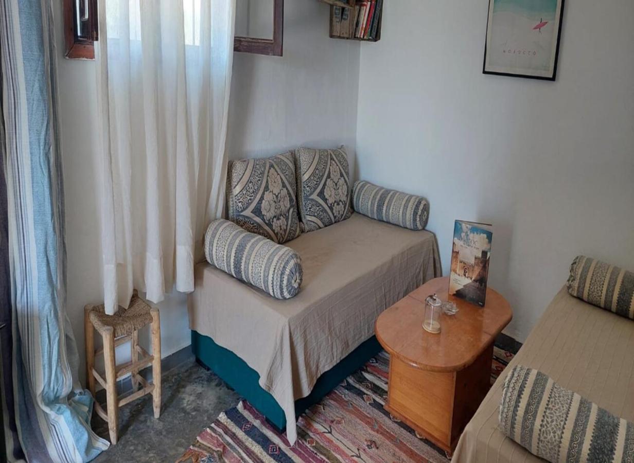 Satya Surf Camp Apartment Tamarist Luaran gambar